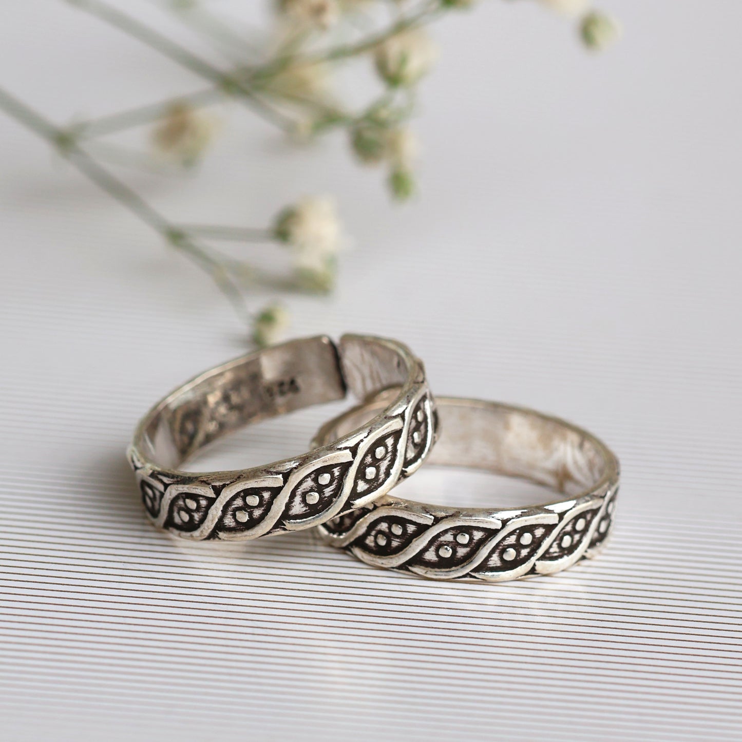 Yami Toe Ring