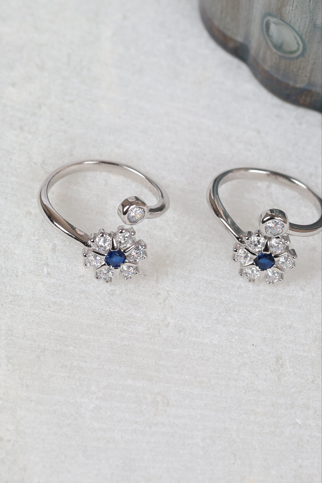 Tani Toe Ring