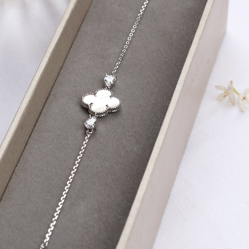 Clover Bracelet
