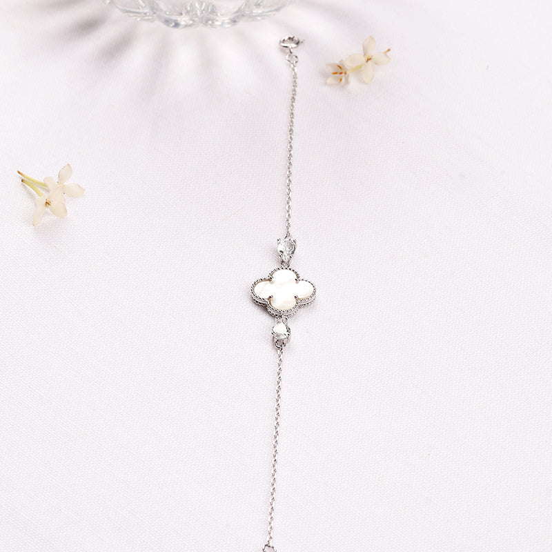 Clover Bracelet