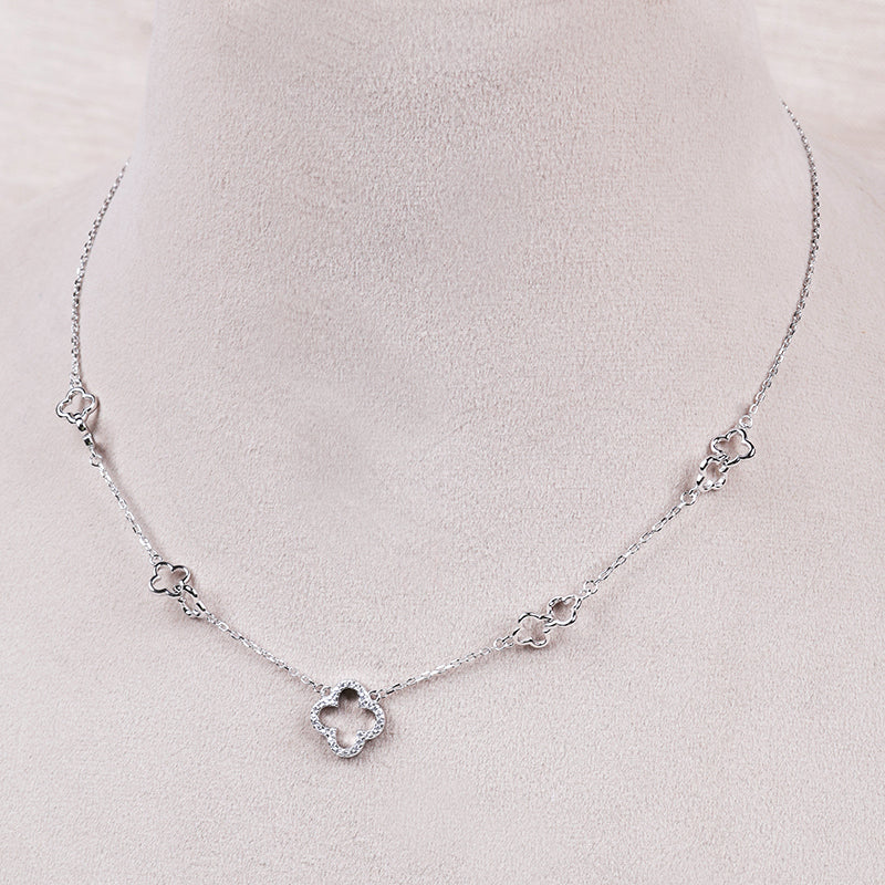 Lola Necklace