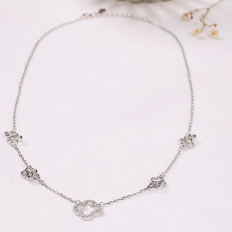 Lola Necklace
