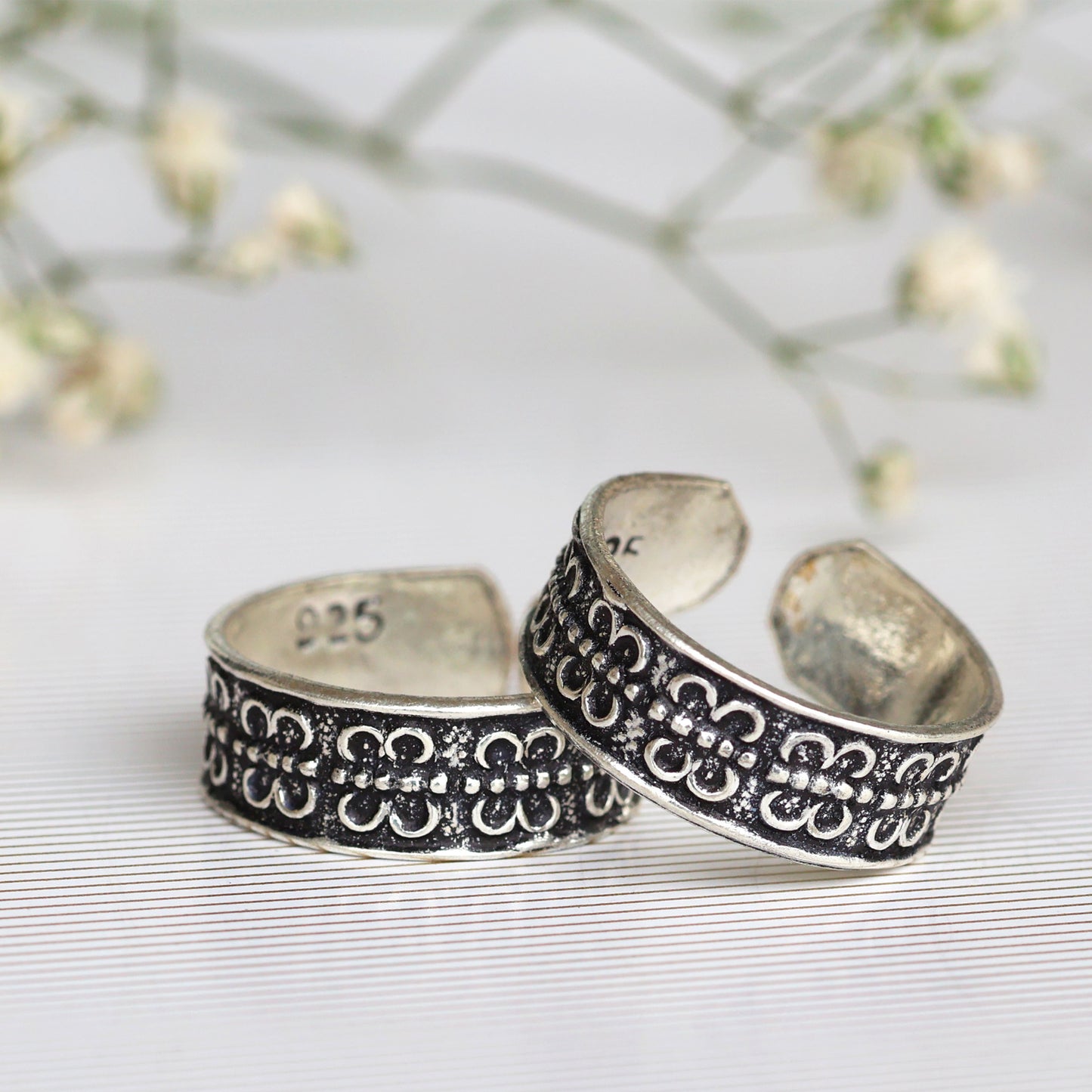 Soma Toe Ring