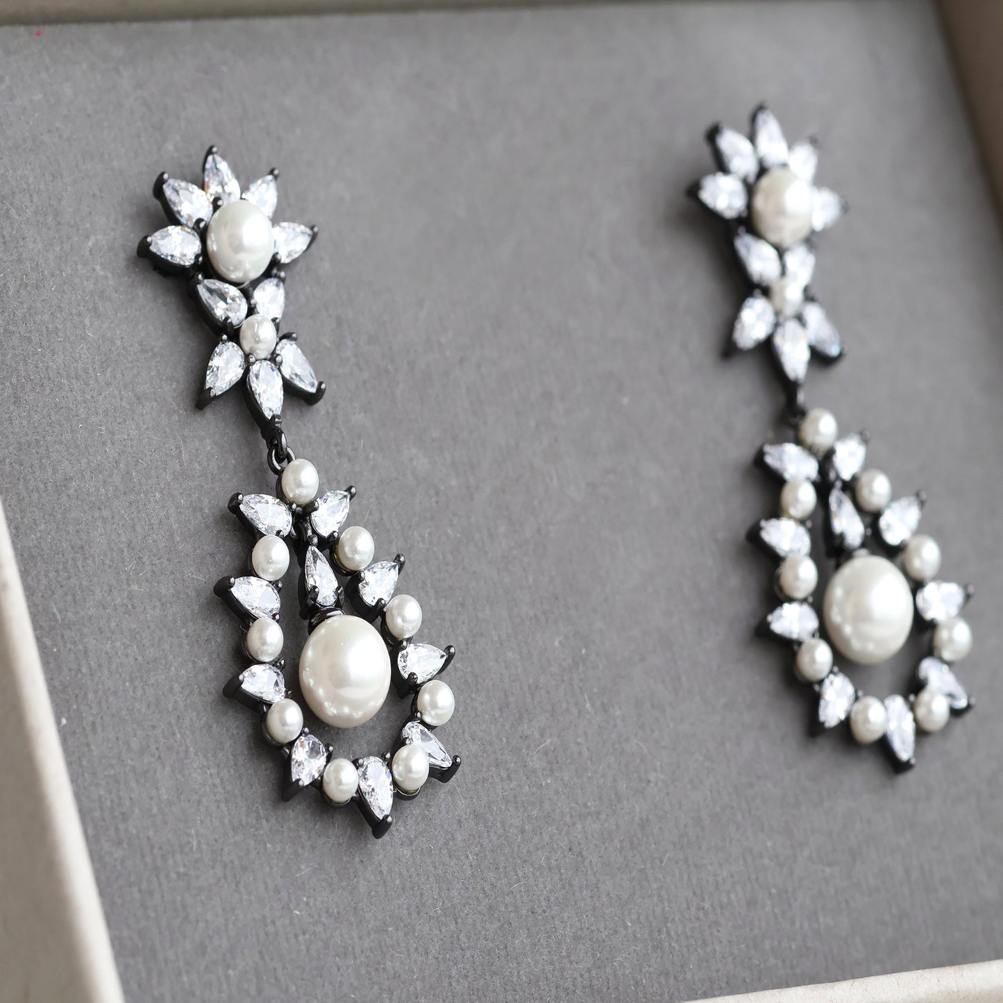 Lexi Earrings