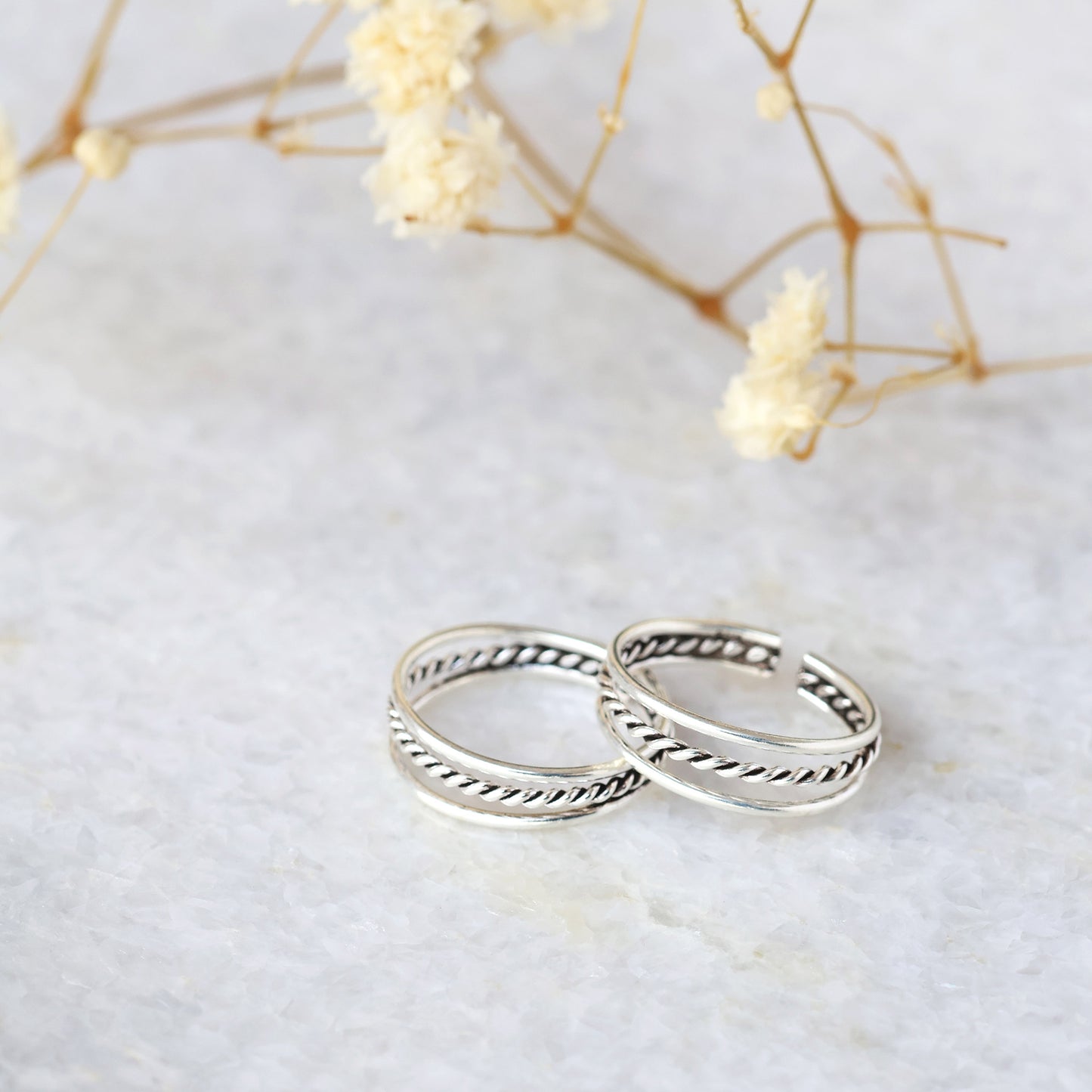 Isha Toe Ring