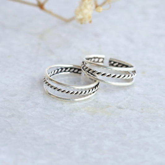 Isha Toe Ring