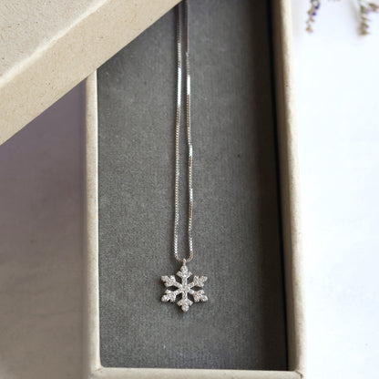 Snowflake Chain