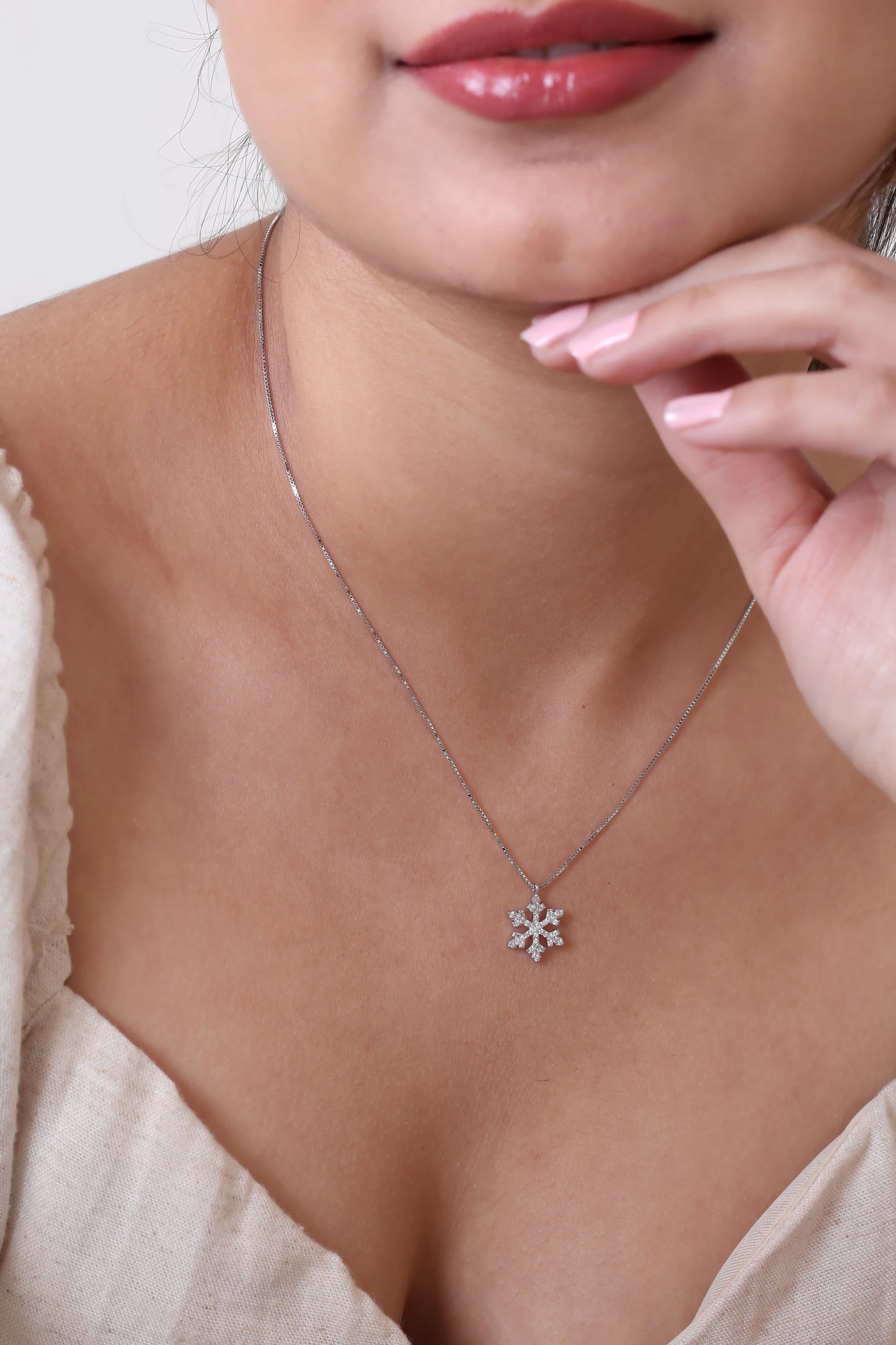 Snowflake Chain