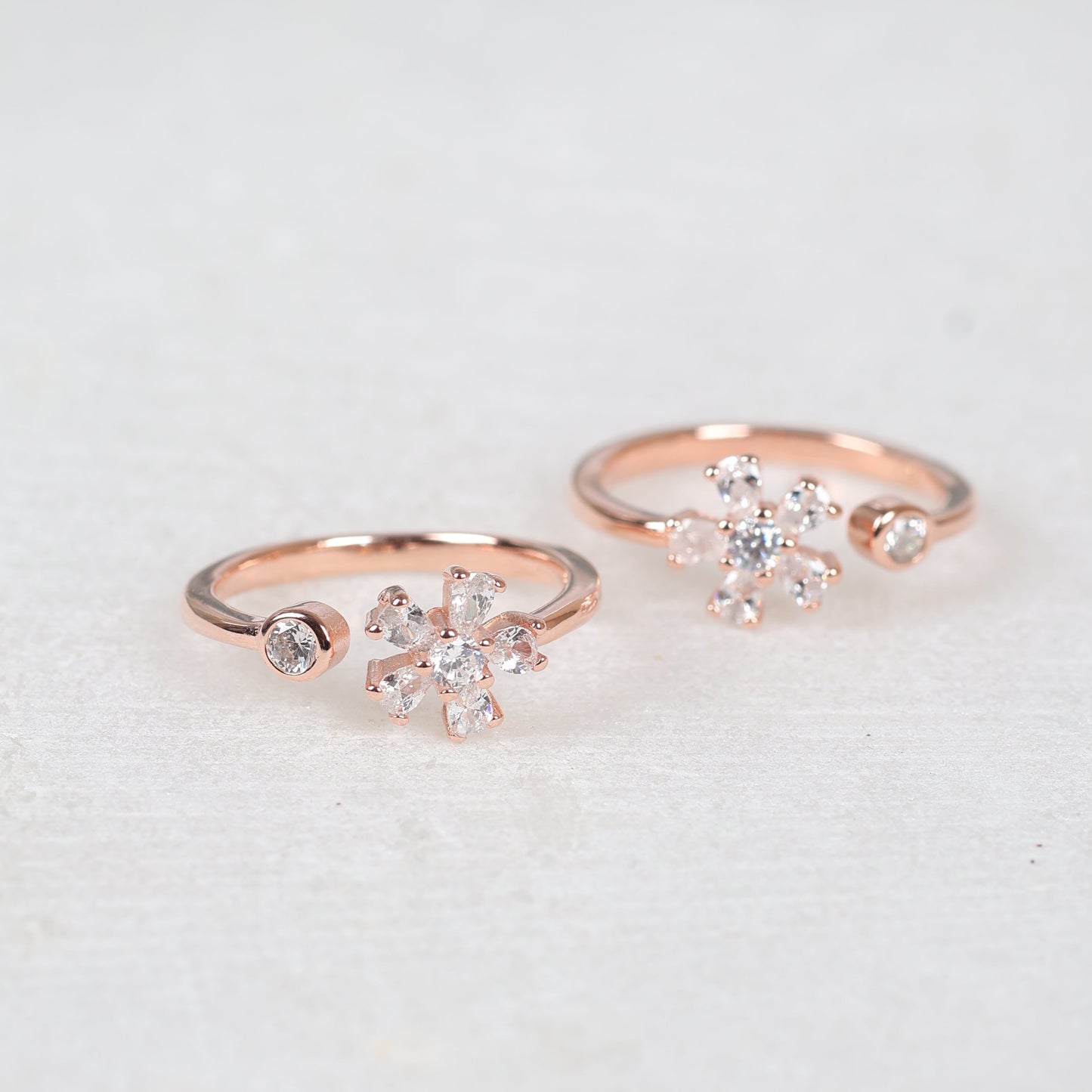 Roma Toe Ring
