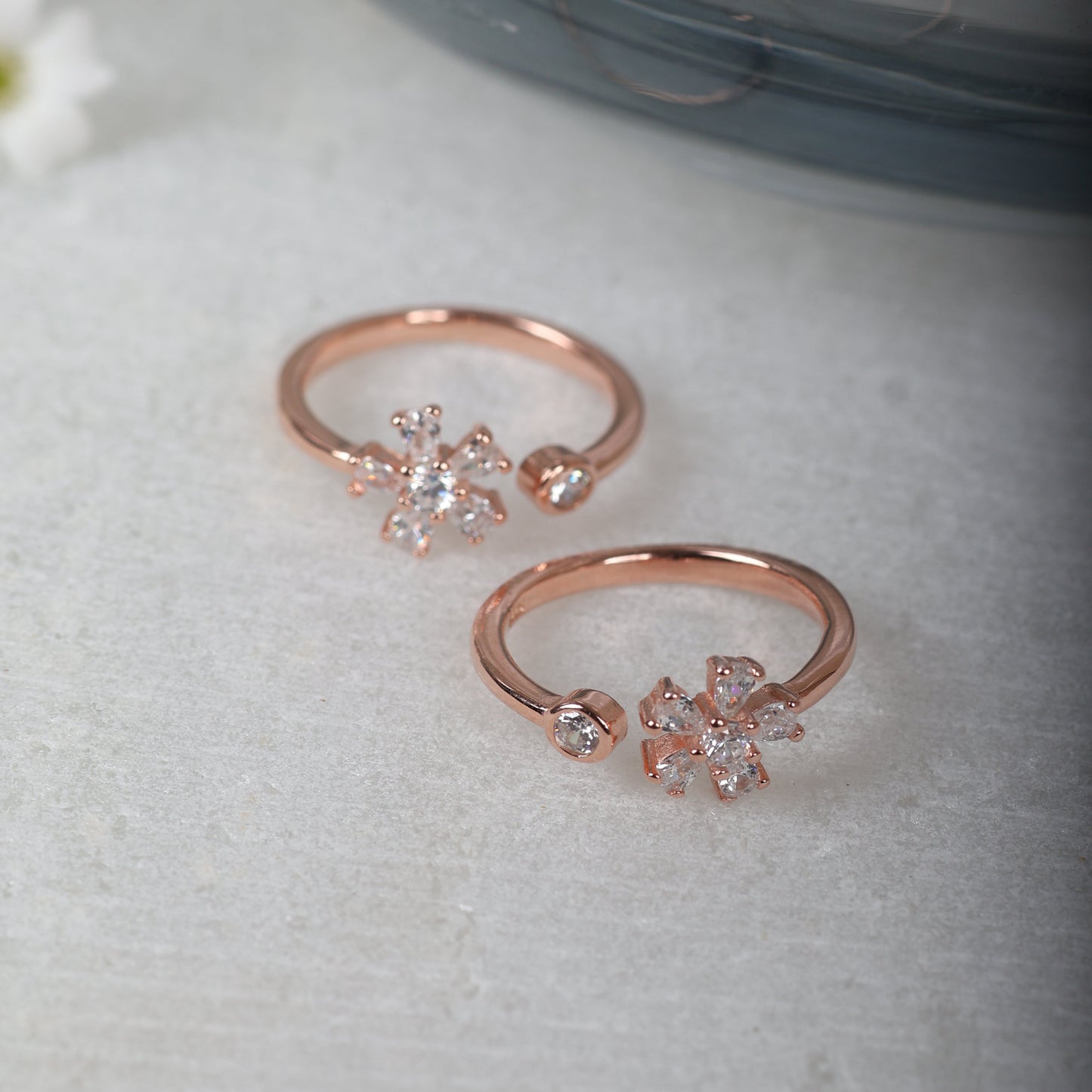 Roma Toe Ring