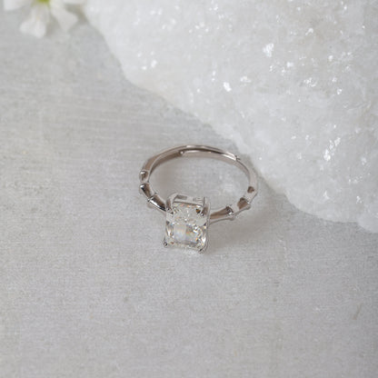 Ora Ring