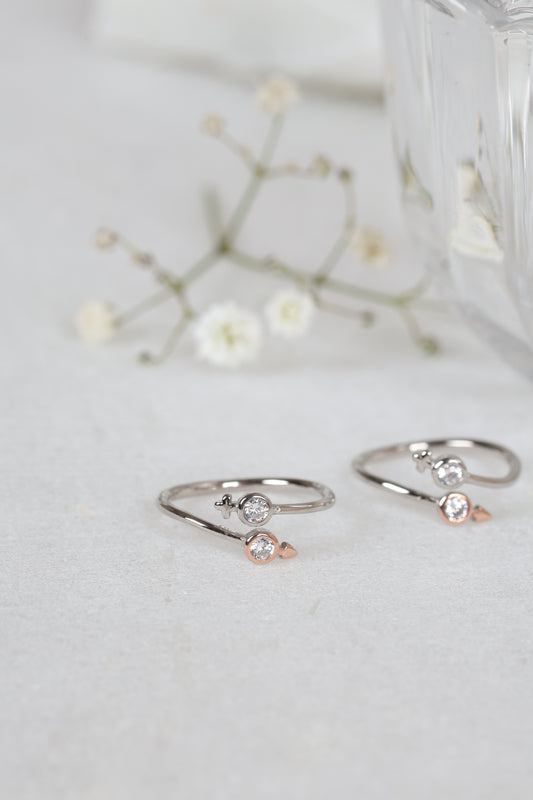 Pia Toe Ring
