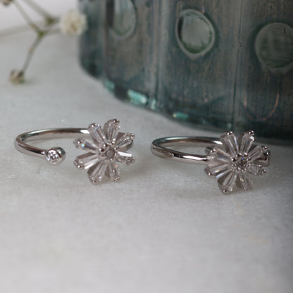Bina Toe Ring