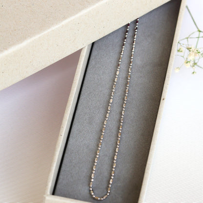Demi Chain