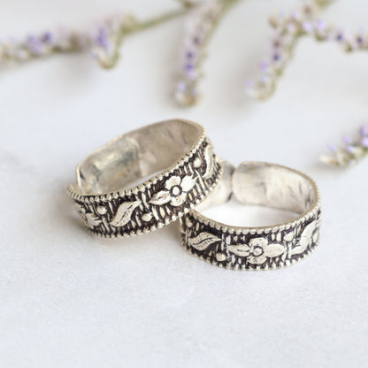 Jaya Toe Rings
